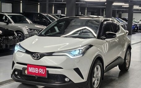 Toyota C-HR I рестайлинг, 2018 год, 1 950 000 рублей, 3 фотография