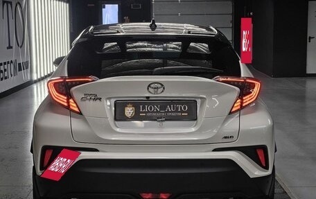 Toyota C-HR I рестайлинг, 2018 год, 1 950 000 рублей, 5 фотография