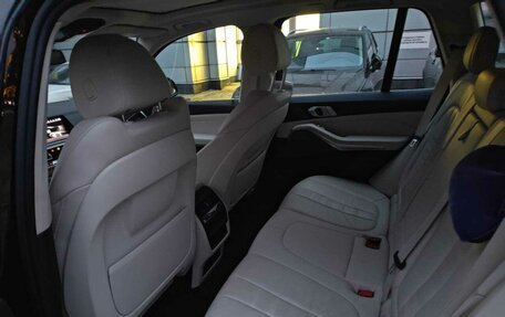 BMW X5, 2019 год, 5 000 000 рублей, 6 фотография