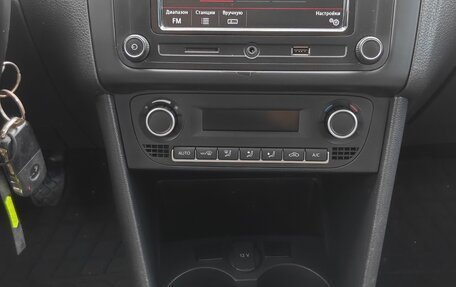Volkswagen Polo VI (EU Market), 2017 год, 25 фотография
