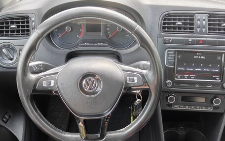 Volkswagen Polo VI (EU Market), 2017 год, 24 фотография