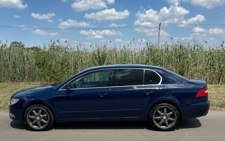 Skoda Superb III рестайлинг, 2011 год, 1 050 000 рублей, 1 фотография
