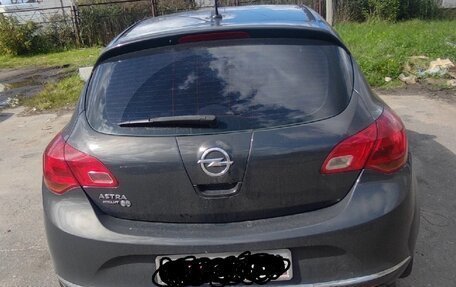 Opel Astra J, 2013 год, 750 000 рублей, 2 фотография