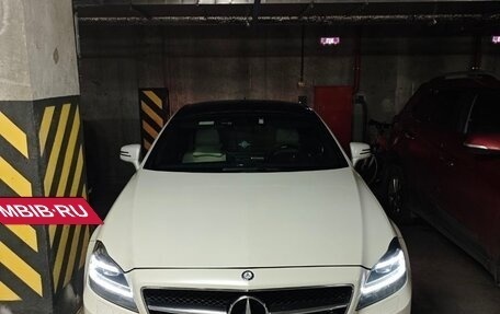 Mercedes-Benz CLS, 2011 год, 2 450 000 рублей, 13 фотография