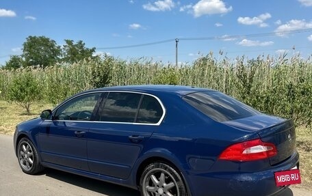 Skoda Superb III рестайлинг, 2011 год, 1 050 000 рублей, 2 фотография