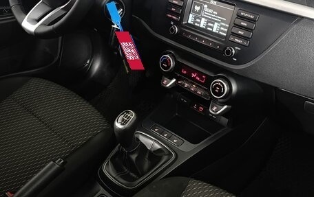 KIA Rio IV, 2019 год, 1 240 000 рублей, 12 фотография