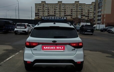 KIA Rio IV, 2018 год, 950 000 рублей, 5 фотография