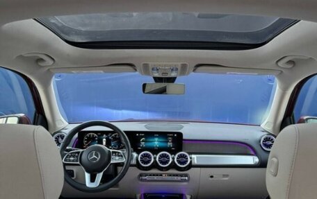 Mercedes-Benz GLB, 2022 год, 4 600 000 рублей, 7 фотография