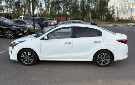 KIA Rio IV, 2021 год, 1 720 000 рублей, 4 фотография
