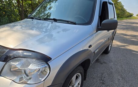 Chevrolet Niva I рестайлинг, 2012 год, 530 000 рублей, 10 фотография