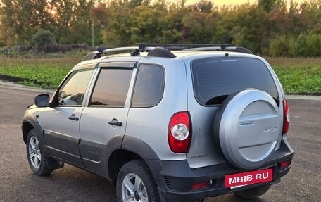 Chevrolet Niva I рестайлинг, 2012 год, 530 000 рублей, 9 фотография