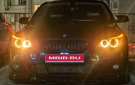 BMW 5 серия, 2007 год, 2 400 000 рублей, 1 фотография