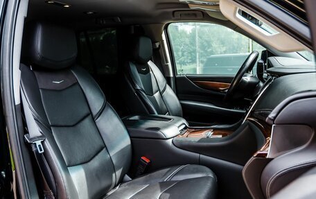 Cadillac Escalade IV, 2019 год, 4 780 000 рублей, 12 фотография