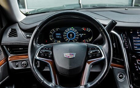 Cadillac Escalade IV, 2019 год, 4 780 000 рублей, 16 фотография