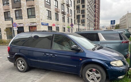 Chrysler Voyager IV, 2003 год, 600 000 рублей, 2 фотография