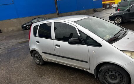 Mitsubishi Colt VI рестайлинг, 2006 год, 160 000 рублей, 3 фотография