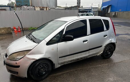 Mitsubishi Colt VI рестайлинг, 2006 год, 160 000 рублей, 4 фотография