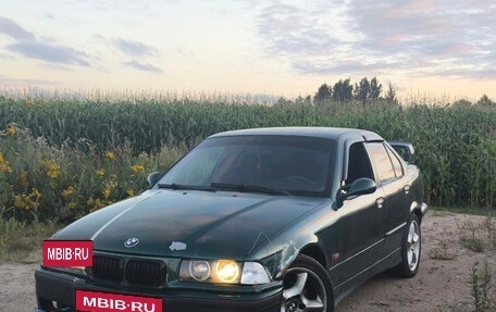 BMW 3 серия, 1993 год, 150 000 рублей, 3 фотография