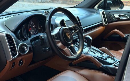 Porsche Cayenne III, 2016 год, 5 790 000 рублей, 8 фотография