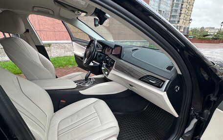 BMW 5 серия, 2019 год, 3 380 000 рублей, 11 фотография