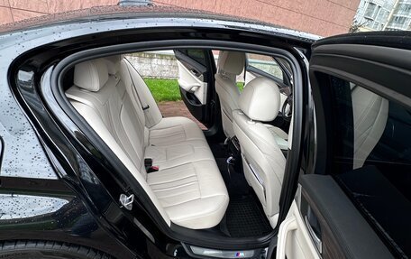 BMW 5 серия, 2019 год, 3 380 000 рублей, 10 фотография