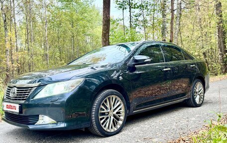 Toyota Camry, 2012 год, 1 850 000 рублей, 2 фотография