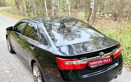 Toyota Camry, 2012 год, 1 850 000 рублей, 4 фотография