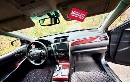 Toyota Camry, 2012 год, 1 850 000 рублей, 38 фотография