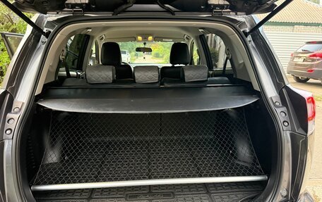 Toyota RAV4, 2015 год, 2 200 000 рублей, 18 фотография