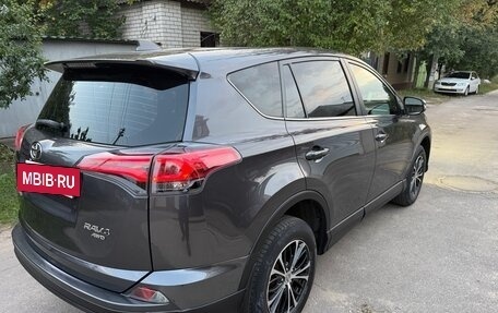 Toyota RAV4, 2015 год, 2 200 000 рублей, 13 фотография