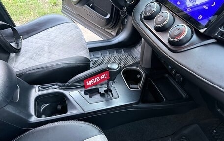 Toyota RAV4, 2015 год, 2 200 000 рублей, 34 фотография