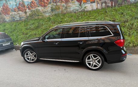 Mercedes-Benz GL-Класс, 2015 год, 3 250 000 рублей, 3 фотография