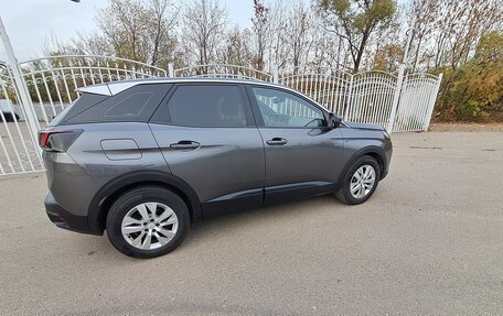 Peugeot 3008 II, 2022 год, 1 970 000 рублей, 4 фотография