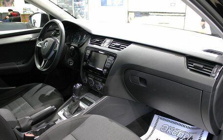 Skoda Octavia, 2015 год, 1 090 000 рублей, 25 фотография