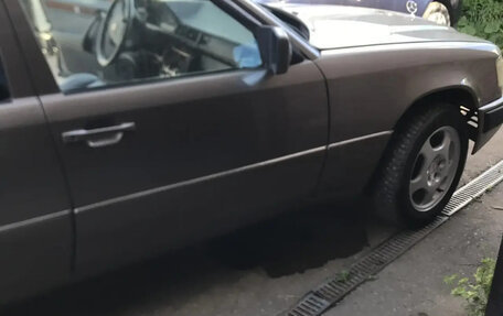 Mercedes-Benz W124, 1987 год, 1 450 000 рублей, 9 фотография