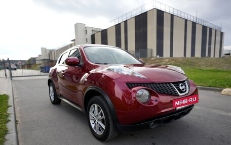 Nissan Juke II, 2011 год, 1 290 000 рублей, 2 фотография