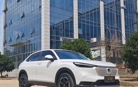 Honda Vezel, 2023 год, 1 913 000 рублей, 3 фотография