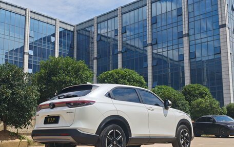 Honda Vezel, 2023 год, 1 913 000 рублей, 5 фотография