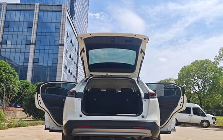 Honda Vezel, 2023 год, 1 913 000 рублей, 18 фотография