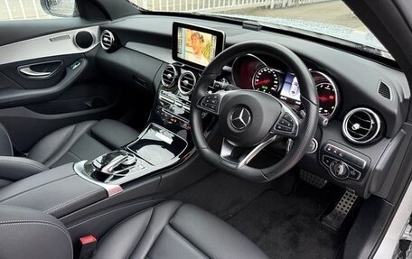 Mercedes-Benz C-Класс, 2018 год, 1 769 099 рублей, 7 фотография