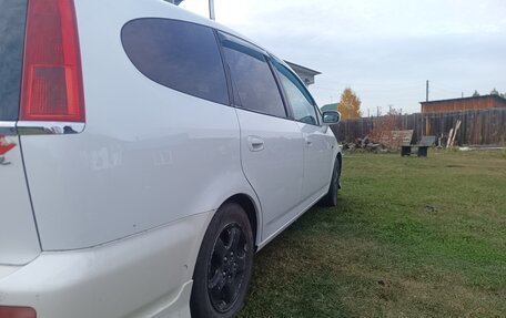 Honda Stream I рестайлинг, 2002 год, 400 000 рублей, 3 фотография