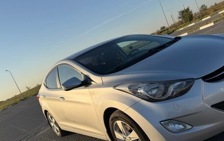Hyundai Elantra V, 2012 год, 970 000 рублей, 5 фотография