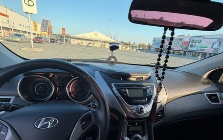 Hyundai Elantra V, 2012 год, 970 000 рублей, 12 фотография