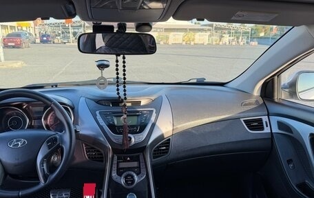 Hyundai Elantra V, 2012 год, 970 000 рублей, 14 фотография