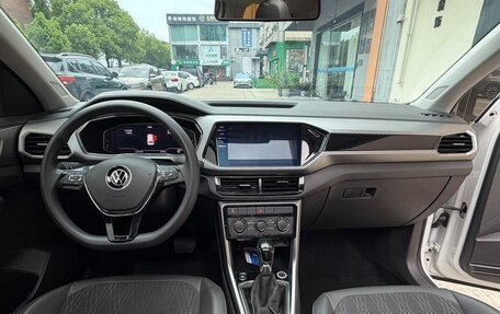 Volkswagen T-Cross I, 2022 год, 1 560 124 рублей, 6 фотография