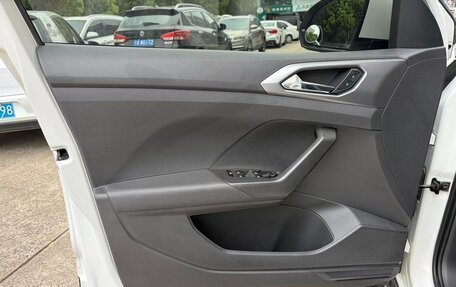 Volkswagen T-Cross I, 2022 год, 1 560 124 рублей, 16 фотография
