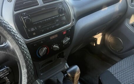 Toyota RAV4, 2003 год, 800 000 рублей, 7 фотография