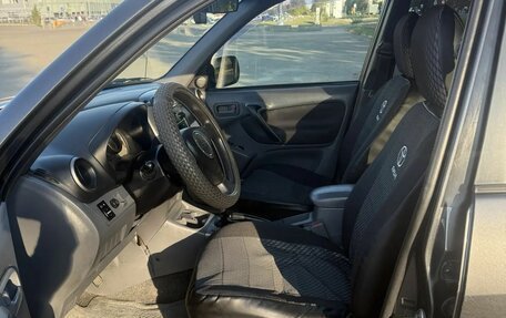 Toyota RAV4, 2003 год, 800 000 рублей, 3 фотография