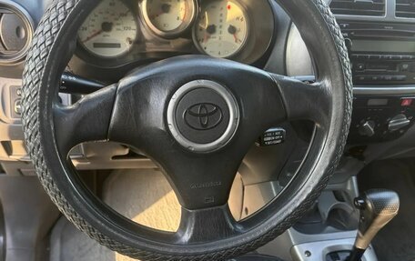 Toyota RAV4, 2003 год, 800 000 рублей, 11 фотография