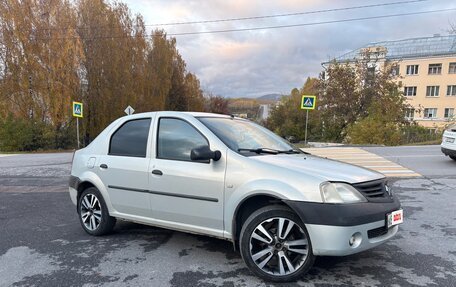 Renault Logan I, 2005 год, 329 000 рублей, 3 фотография
